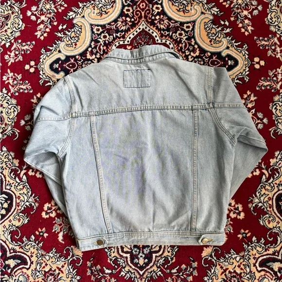 Vintage Lightwash Jean Jacket Men’s Medium Patches Northern Climate Denim Coat - Picture 2 of 8